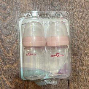 Spectra Breast milk storage bottle